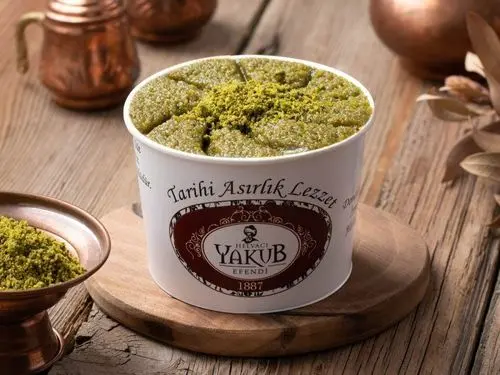 Antep Fıstıklı İrmik Helvası(Büyük)