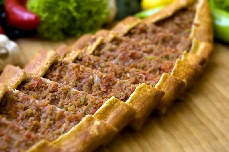 Kuşbaşılı Pide